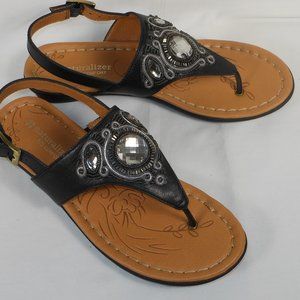 New Naturalizer Waverly Black flip flop